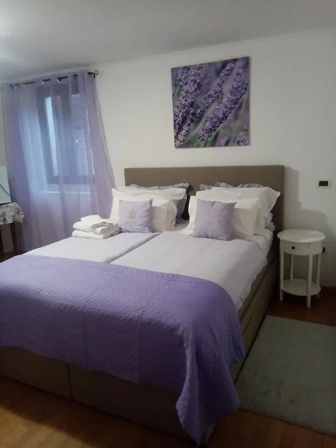 Rooms Serafin-Lavanda Motovun
